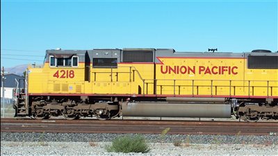 لقاء الرئيس التنفيذي لشركة Union Pacific مع ترامب لدفع صفقة اندماج بقيمة 85 مليار دولار مع Norfolk Southern — عقبات تنظيمية تلوح في الأفق