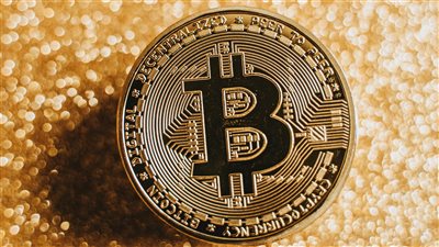 بيتكوين تسجّل رقماً قياسياً جديداً يتجاوز 125 ألف دولار