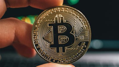 ستاندرد آند بورز تطلق مؤشرًا هجينًا جديدًا باسم Digital Markets 50 يجمع بين العملات الرقمية والأسهم