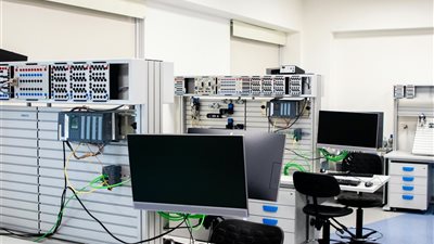 تسليط الضوء على البنية التحتية للبيانات: اندماج Fivetran + dbt Labs لتشكيل منصة تُقارب 600 مليون دولار