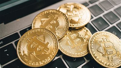 مشتقات العملات الرقمية تُسجّل أرقامًا قياسية — تقرير مجموعة CME: حجم تداول يفوق 900 مليار دولار والفائدة المفتوحة تصل إلى 39 مليار دولار