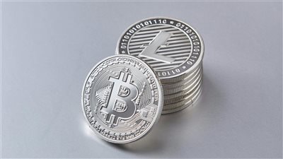 سوق العملات المشفرة يواصل الارتفاع مع اقتراب بيتكوين من 125 ألف دولار وتزايد تراكم المحافظ المؤسسية