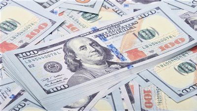 السلع والملاذات الآمنة تتماسك رغم اضطرابات الأسواق: توازن هش بين المخاطر والتوقعات