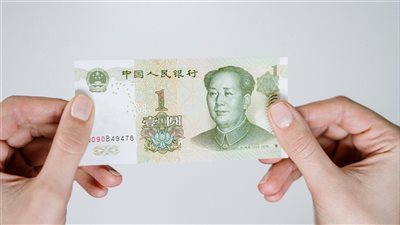 الصين تأمر بتعليق نشاط توريق الأصول الحقيقية عبر الوسطاء في هونغ كونغ: ما الذي يحدث ولماذا يهمّ؟