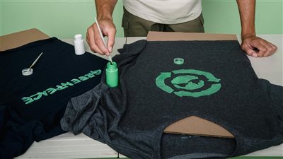 مشروع تصميم وطباعة التيشيرتات حسب الطلب