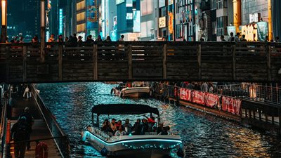 الحكومات المحلية توسّع اقتصادات الليل لتعزيز إيرادات المدن