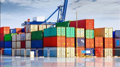 المصدرون الآسيويون يزيدون الخصومات للحفاظ على الحصص السوقية